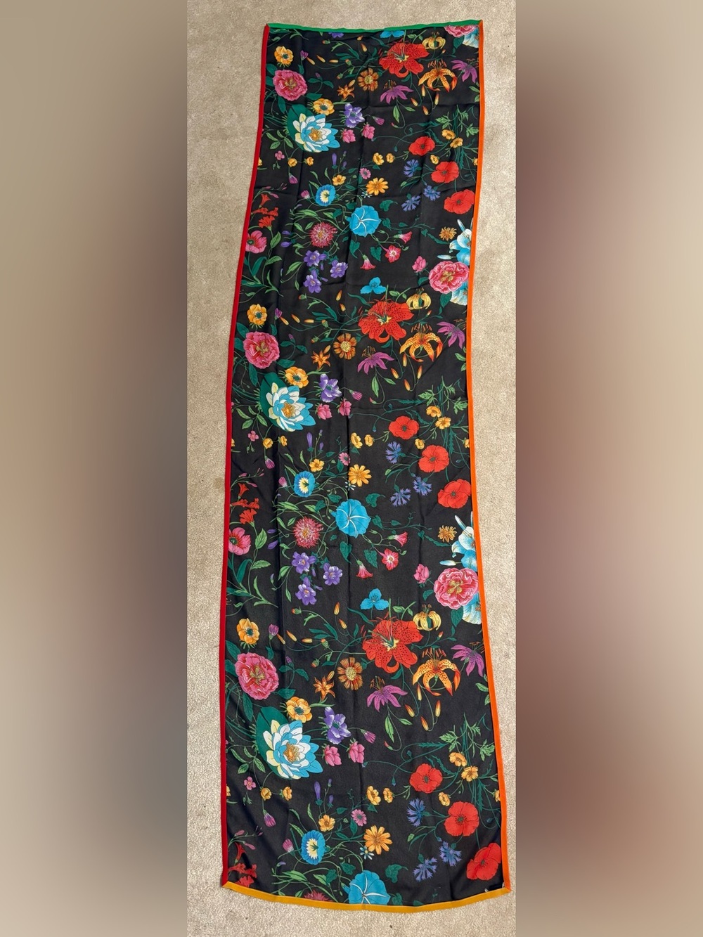 FRANCO FERRARI WOMEN FLORAL GORGEOUS SCARF